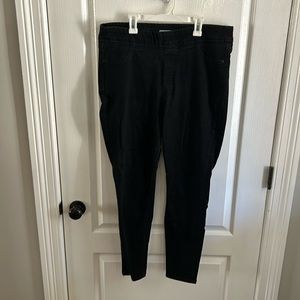 Old navy pull on rockstar super skinny mid rise jeggings